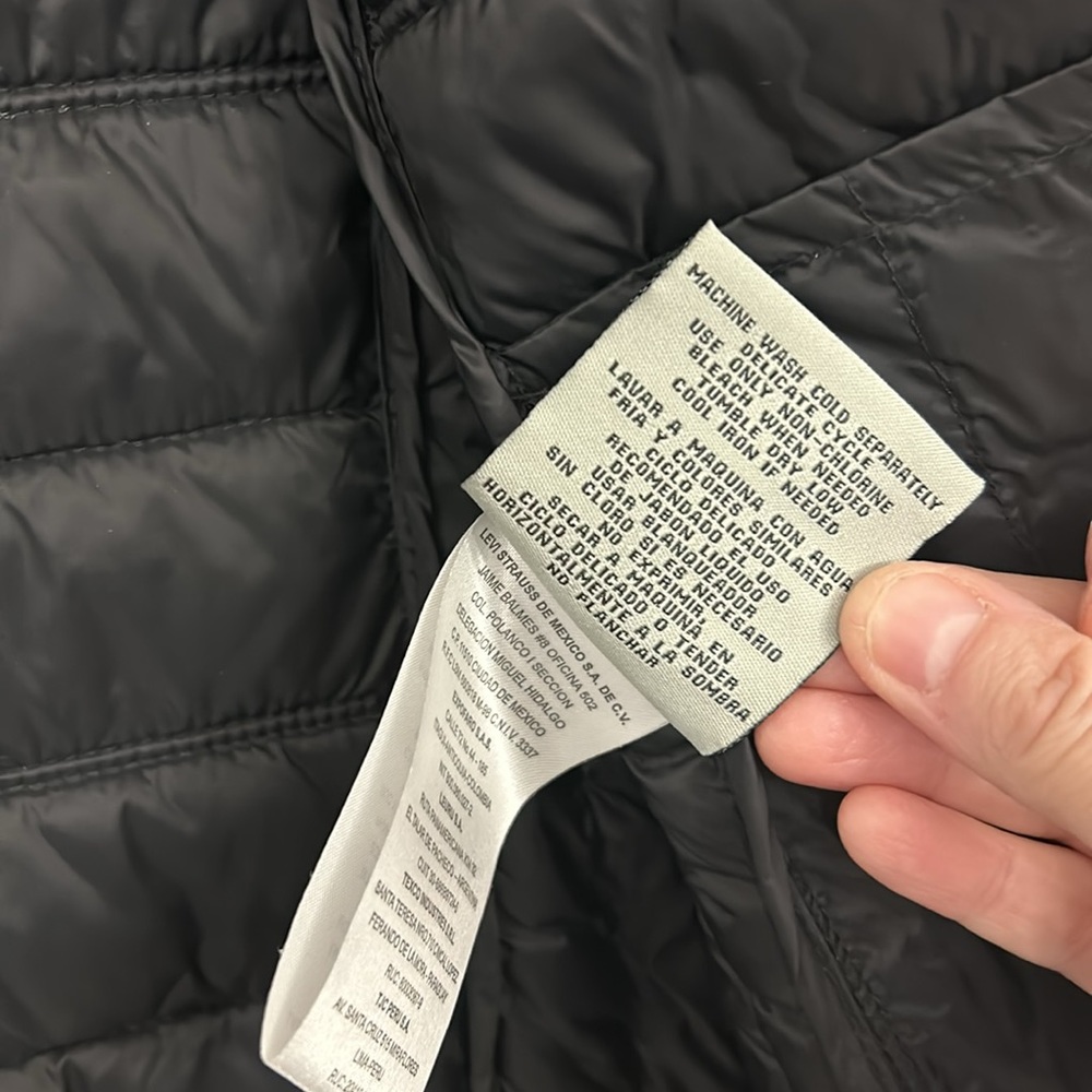 Levi’s Quilted Down Puffer Jacket-Packable - image 6